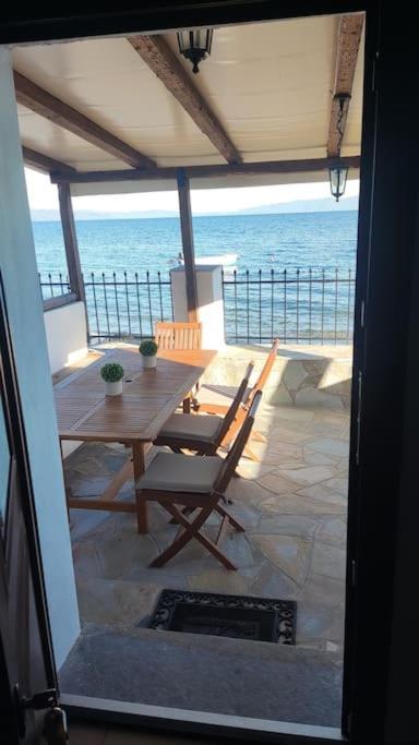 Malakion Rustic Studio Seaside View Dış mekan fotoğraf